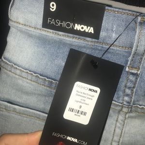 Fashion nova size 9 distressed jeans